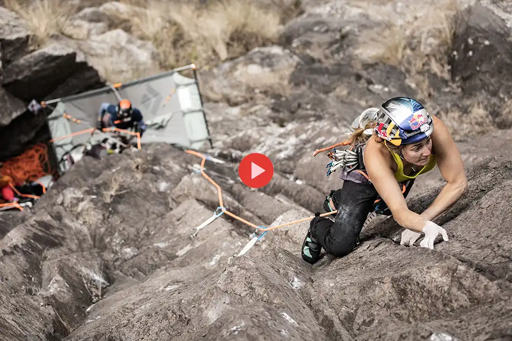 Jetzt ansehen: Here to Climb - packender Dokumentarfilm über Sasha DiGiulian. Bild: Pablo Durana | Red Bull Content Pool